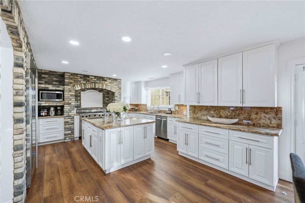 40900 Via Los Altos Property Photo 18