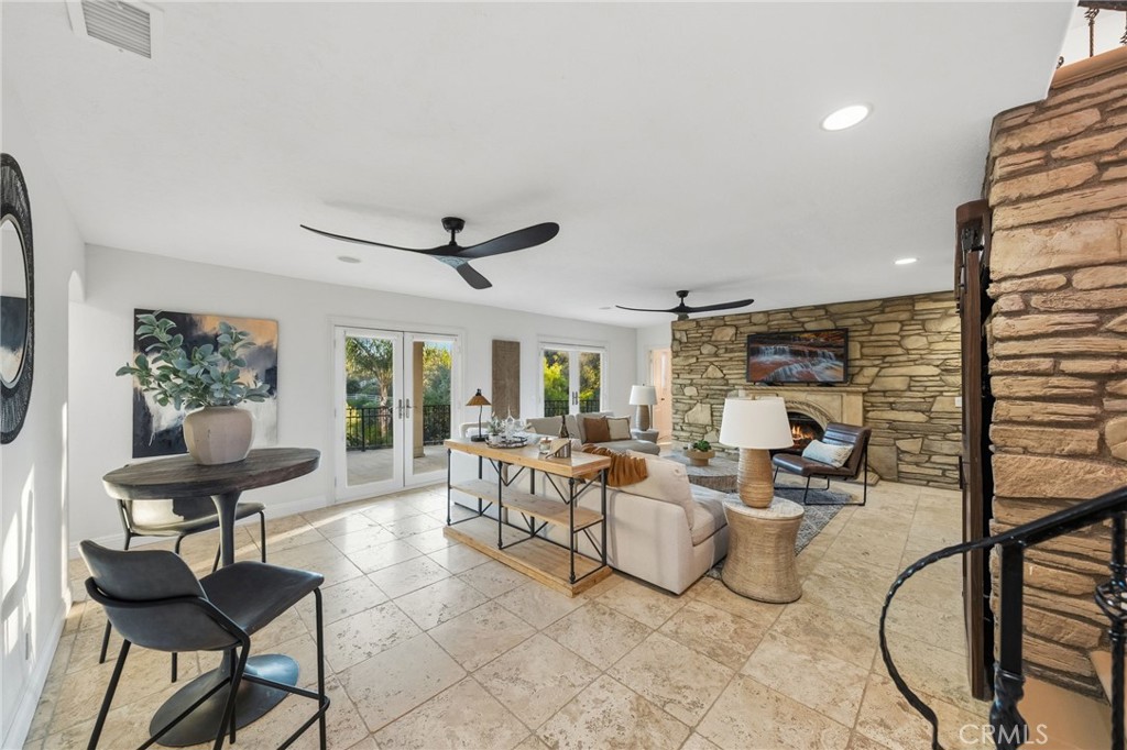 40900 Via Los Altos Property Photo 38