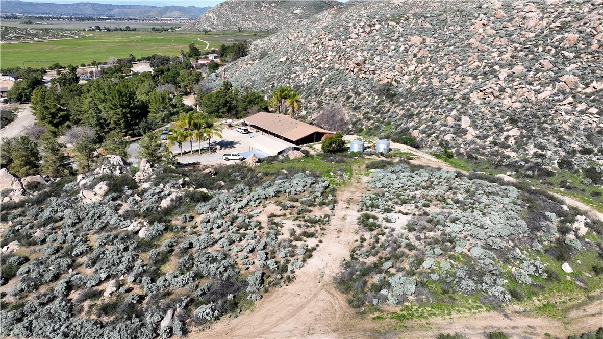 25 Starlight Mesa Drive Property Photo 4