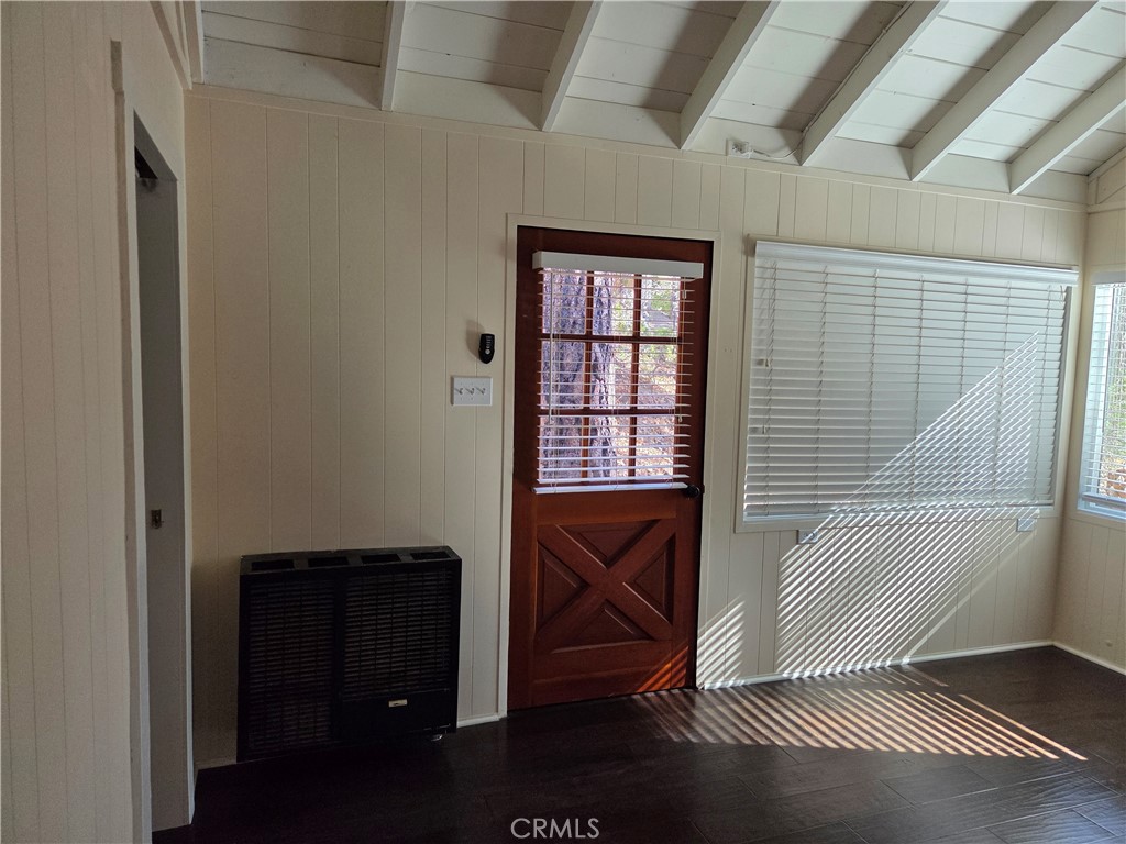 5910 Robin Oak Property Photo 12