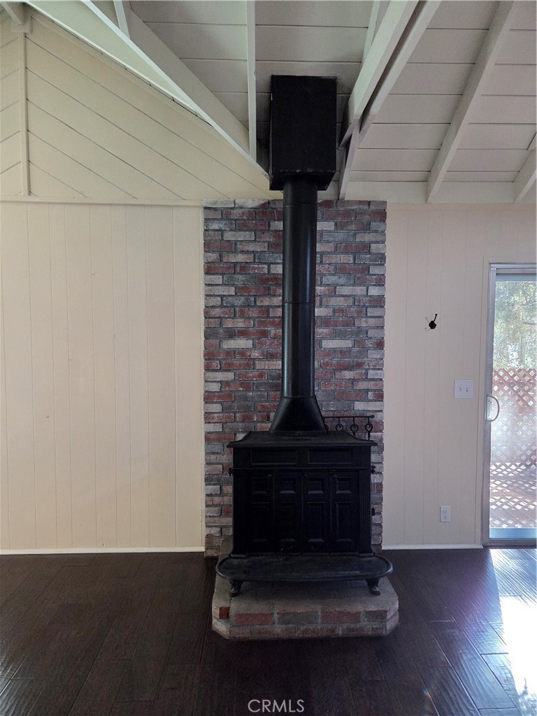 5910 Robin Oak Property Photo 15
