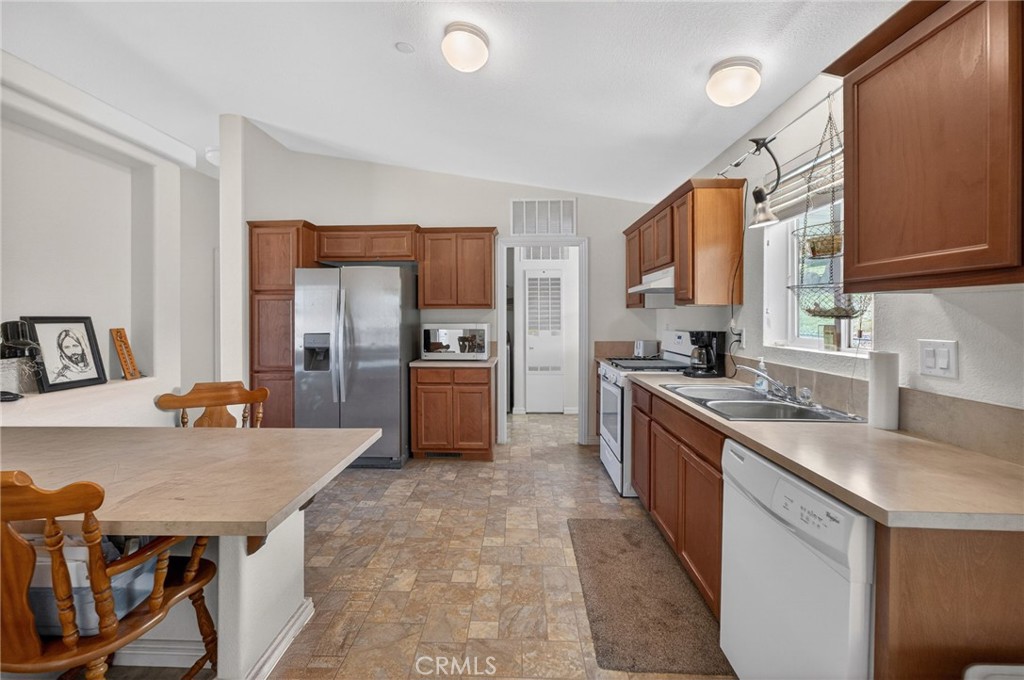 39230 Grassy Road Property Photo 10