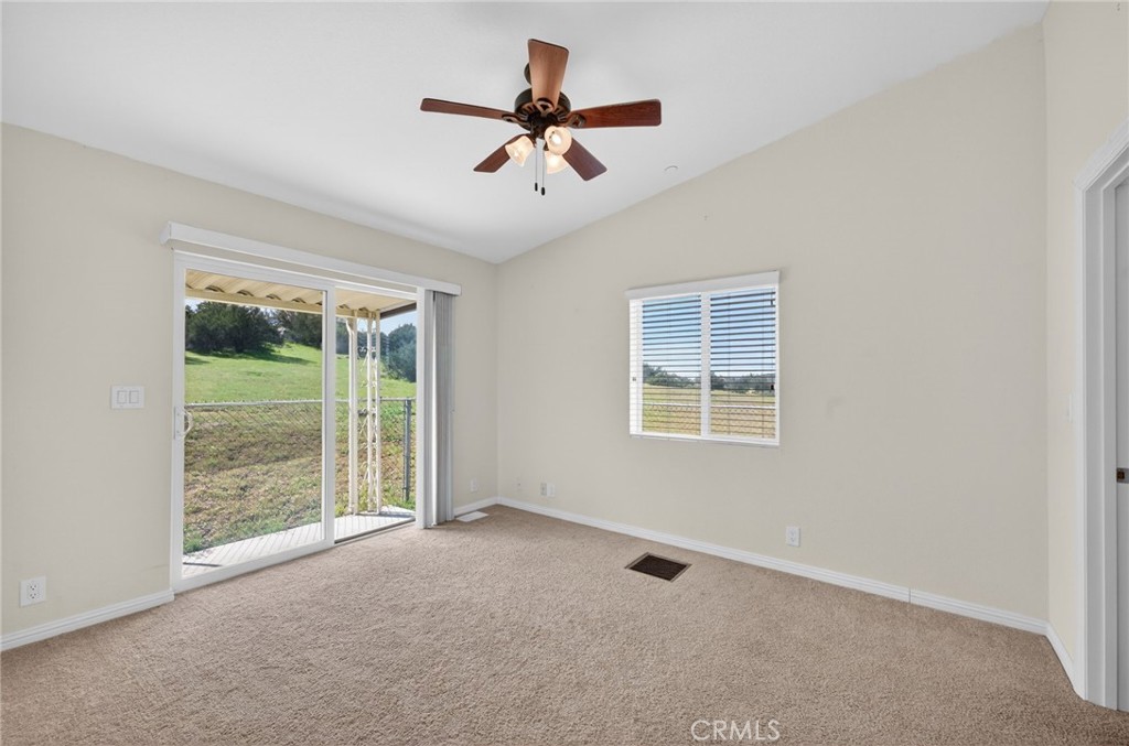 39230 Grassy Road Property Photo 14