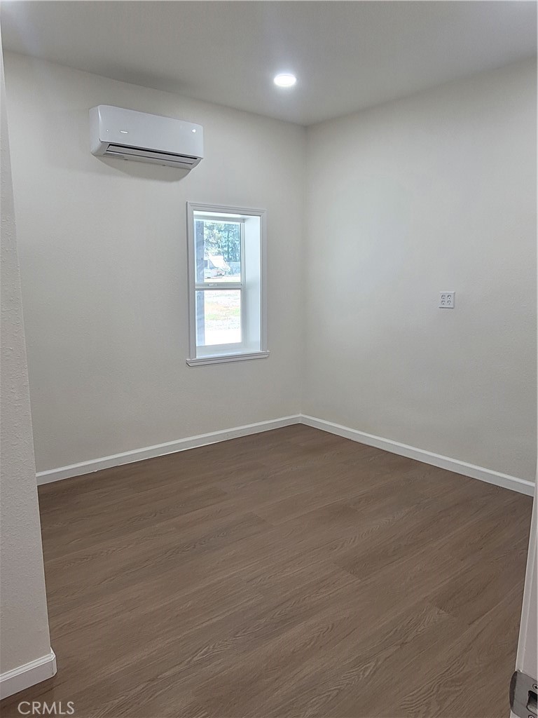 22480 Grand C Property Photo 18