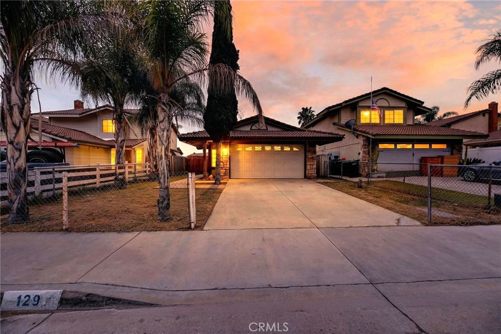 129 Olivetree Drive Property Photo 2