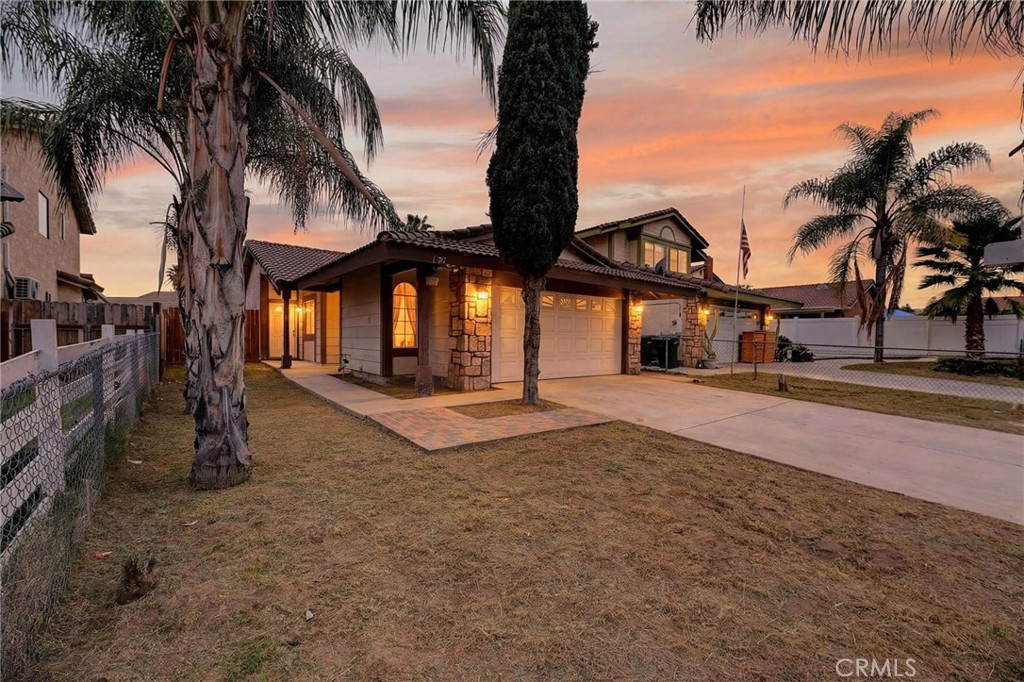 129 Olivetree Drive Property Photo 3