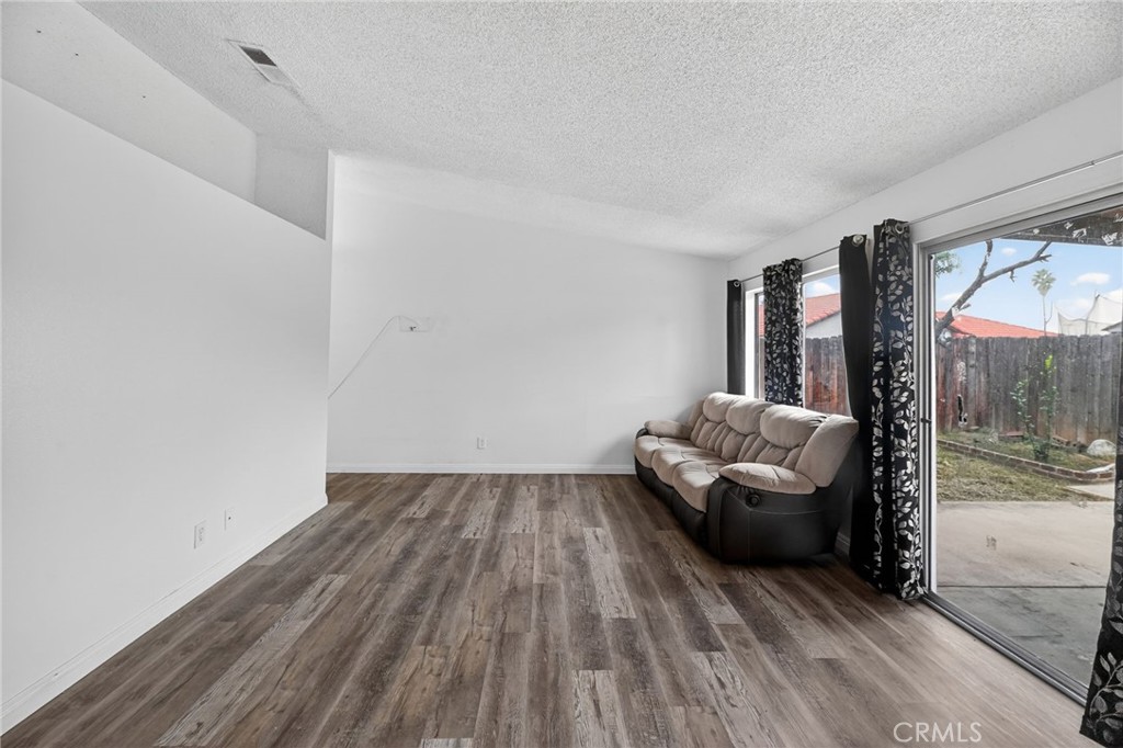 129 Olivetree Drive Property Photo 10