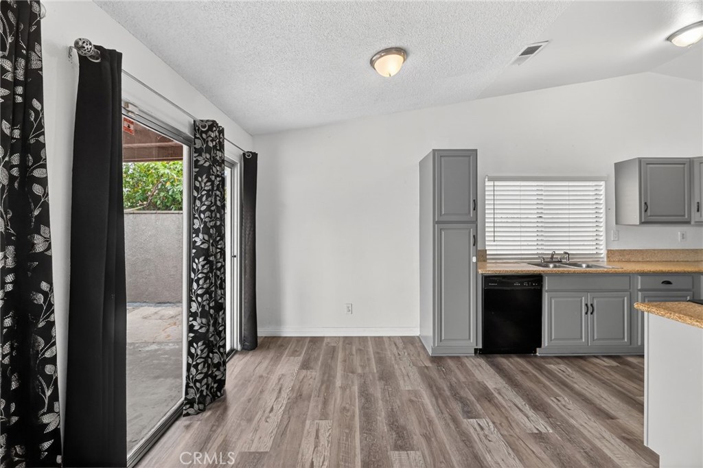 129 Olivetree Drive Property Photo 13