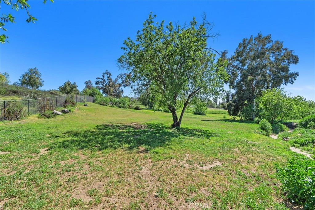 37790 Los Alamos Road Property Photo 45