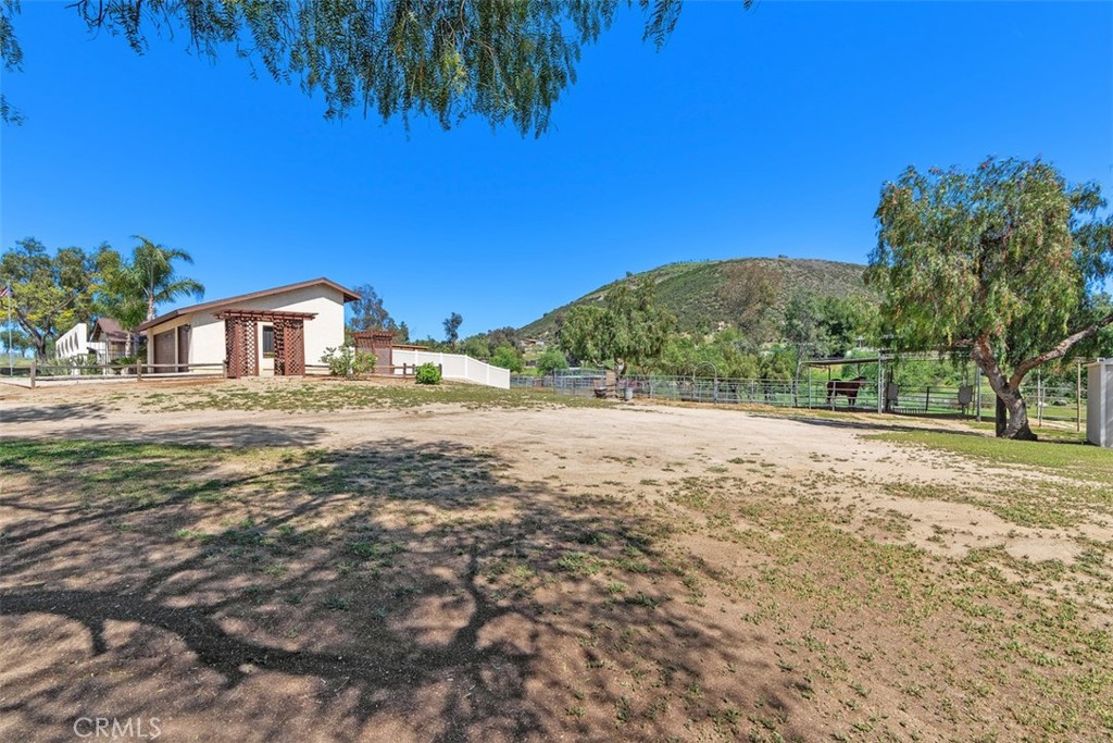 37790 Los Alamos Road Property Photo 48