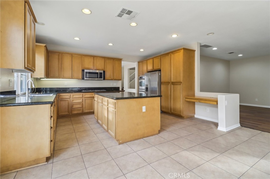 27741 Elderberry Street Property Photo 11