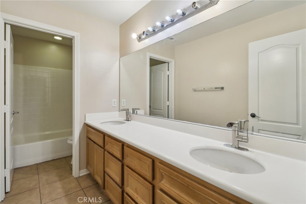 27741 Elderberry Street Property Photo 20