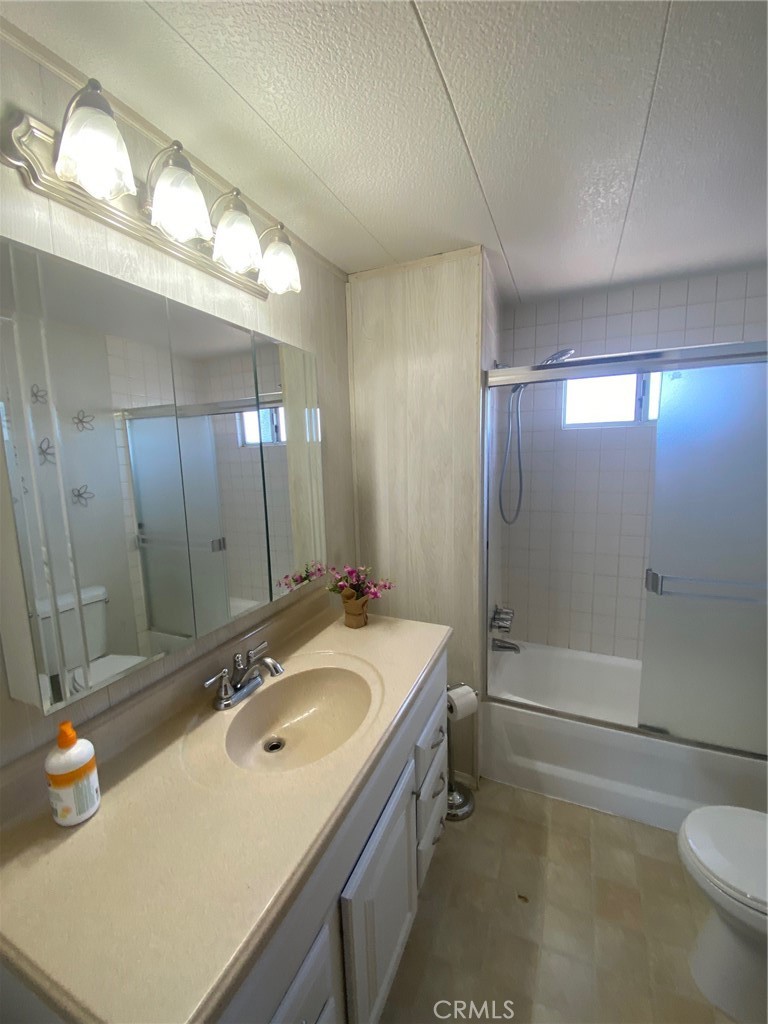21705 John Street Property Photo 16