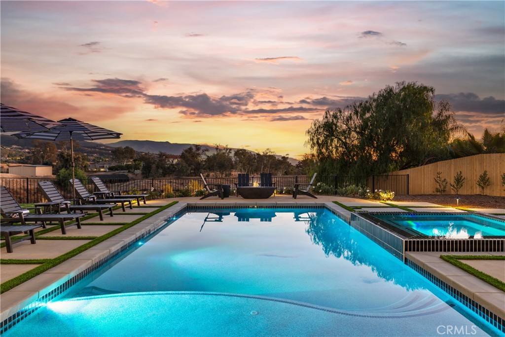 39241 Corte Venture Property Photo 3