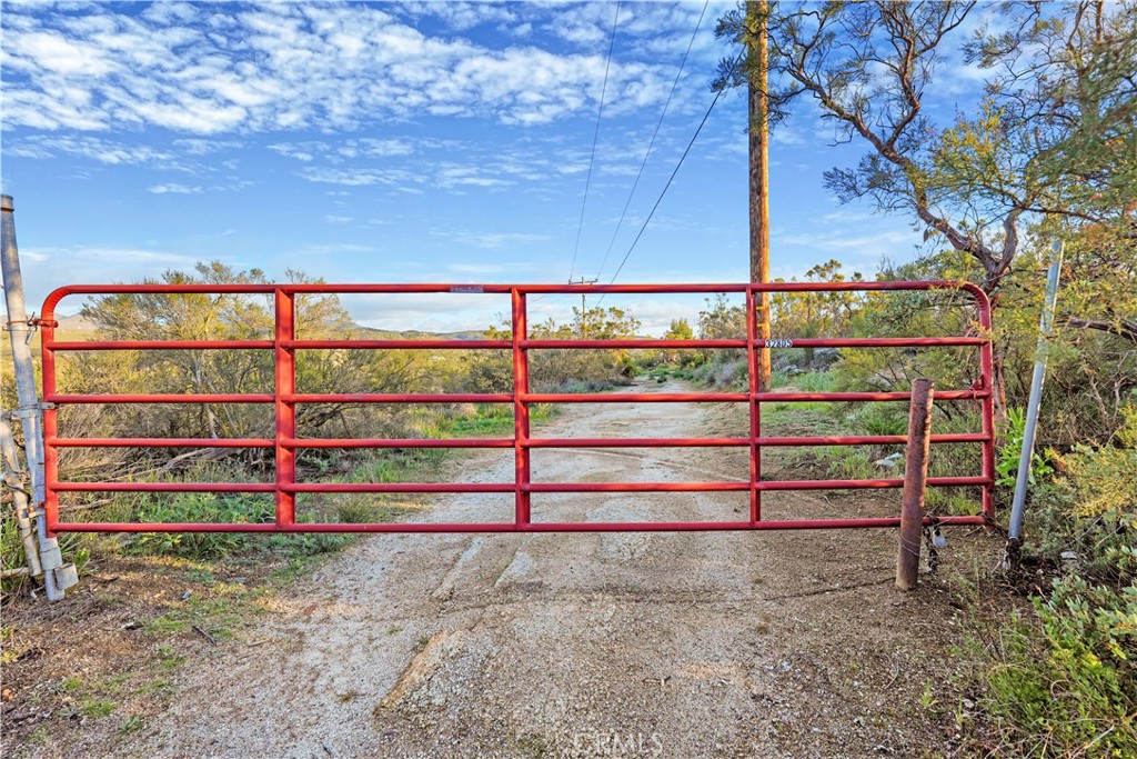 32805 Red Mountain Property Photo 1