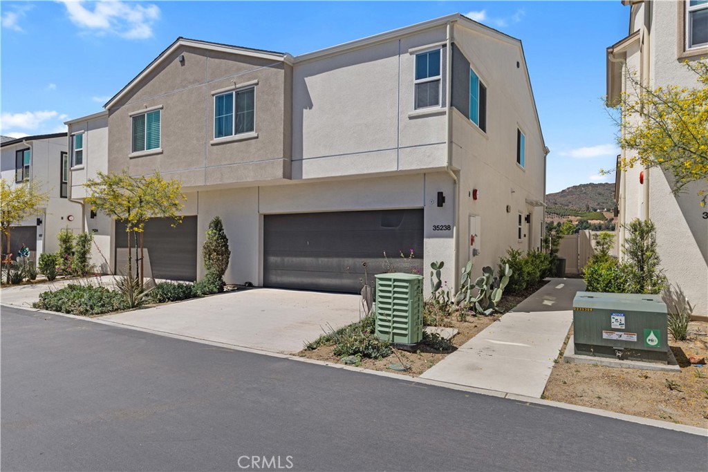 35238 Blossom Property Photo 1