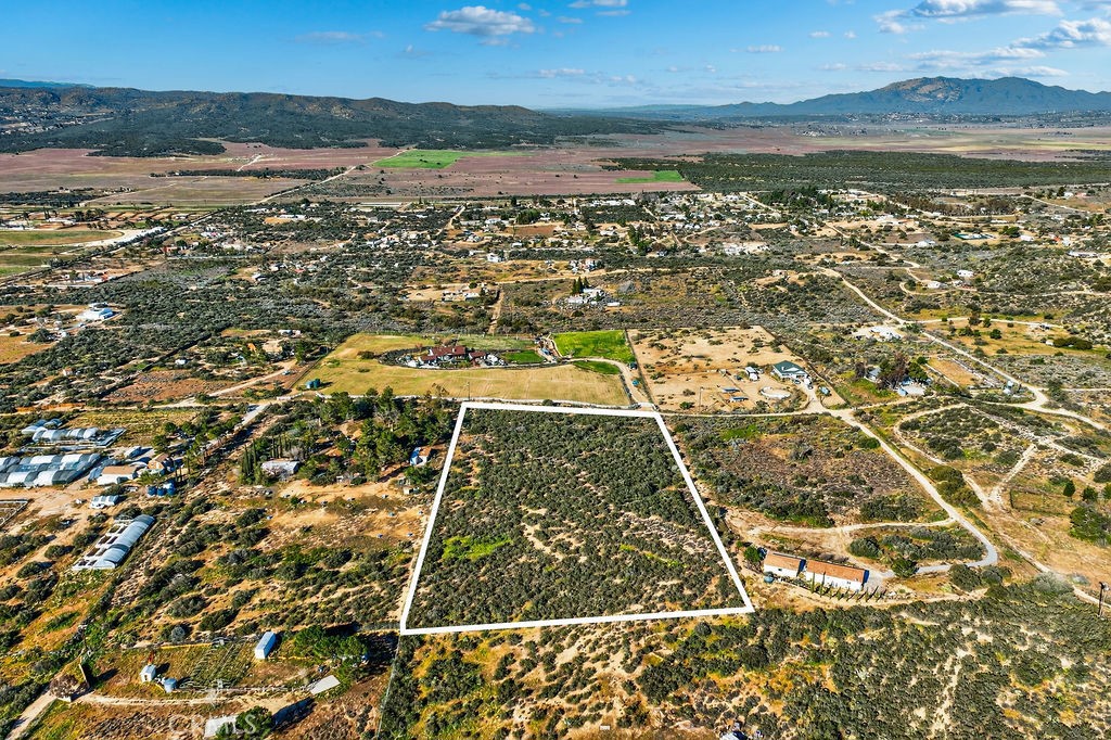 41670 Jay Dee Property Photo 8