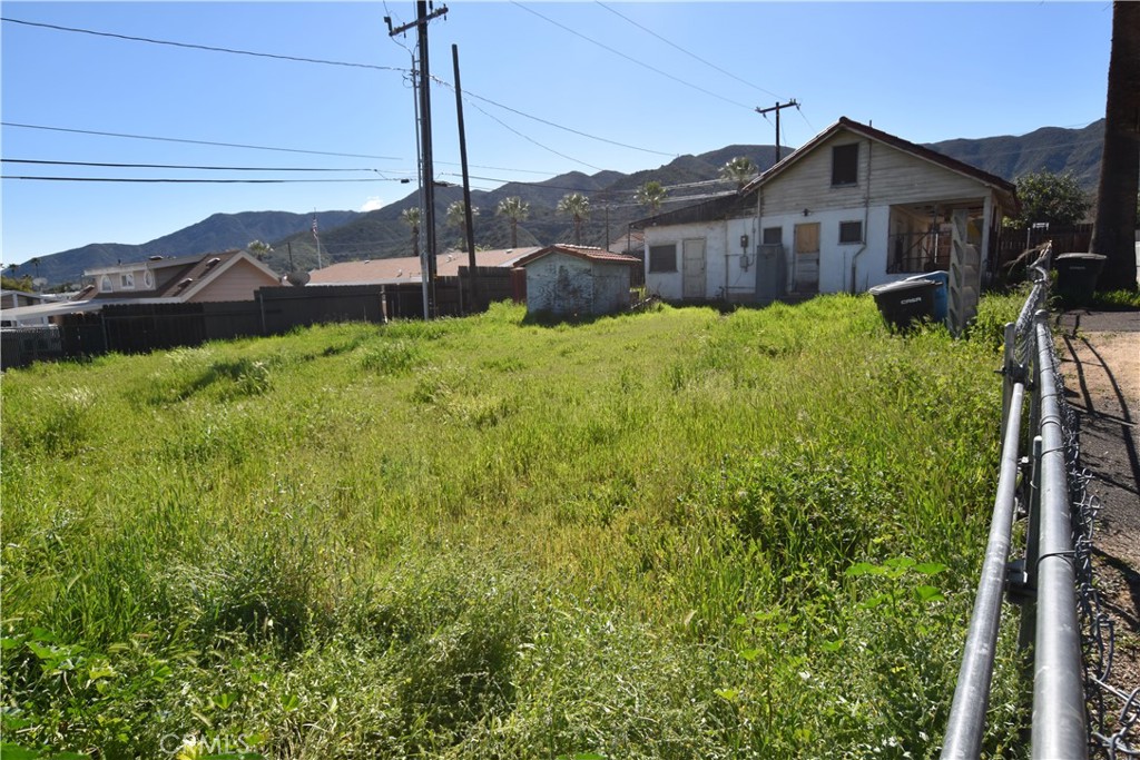 32976 Oleander Property Photo 6