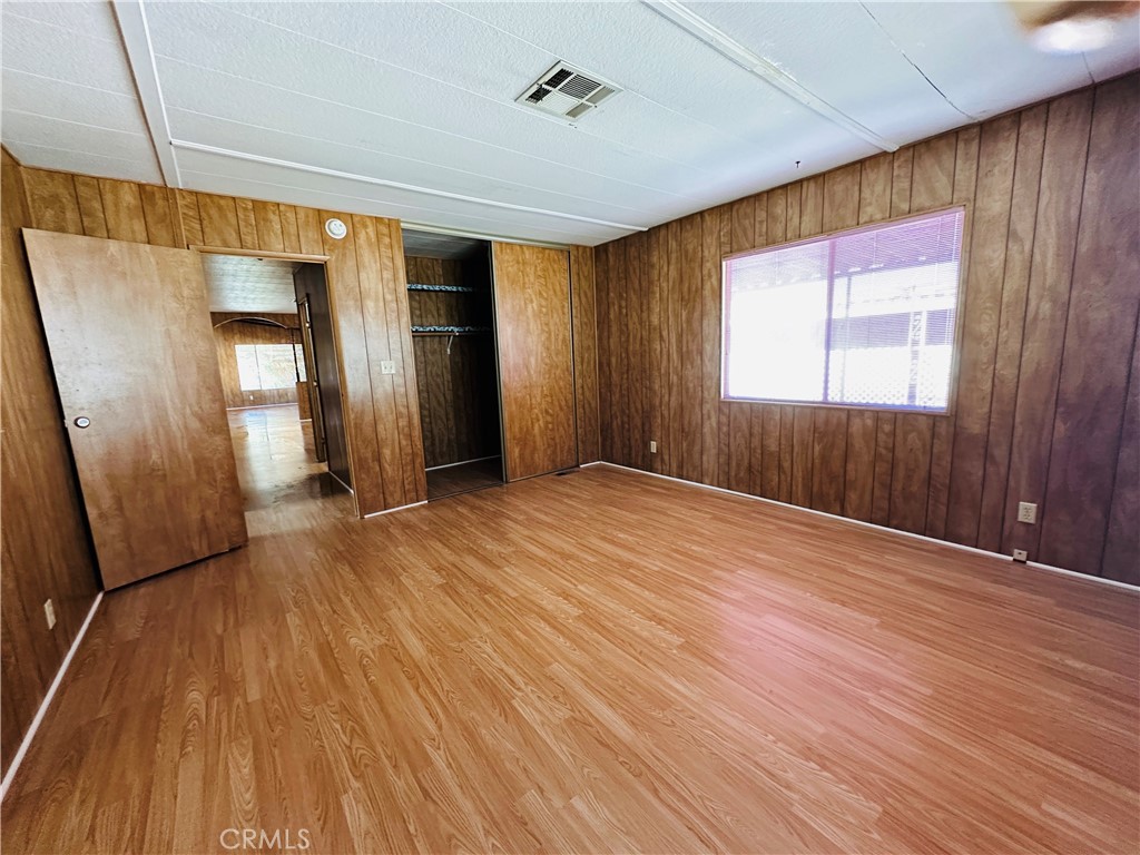 2230 Lake Park Drive 140 Property Photo 17
