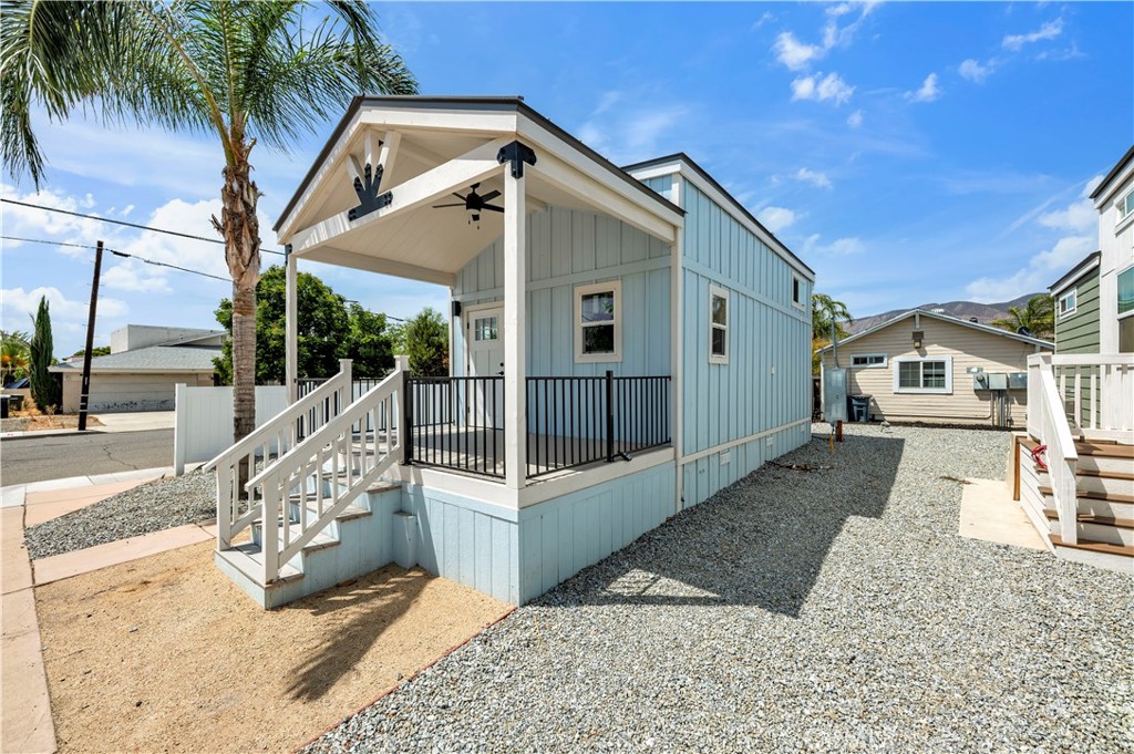501 S Mistletoe 19 Property Photo 4