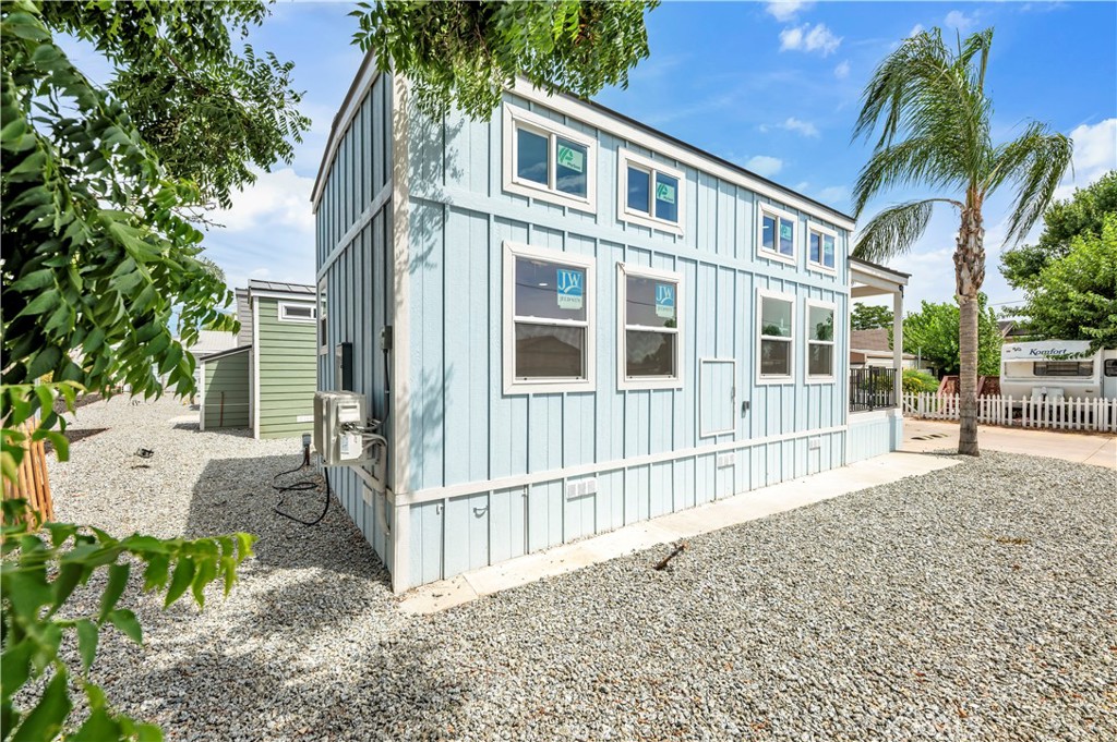 501 S Mistletoe 19 Property Photo 16