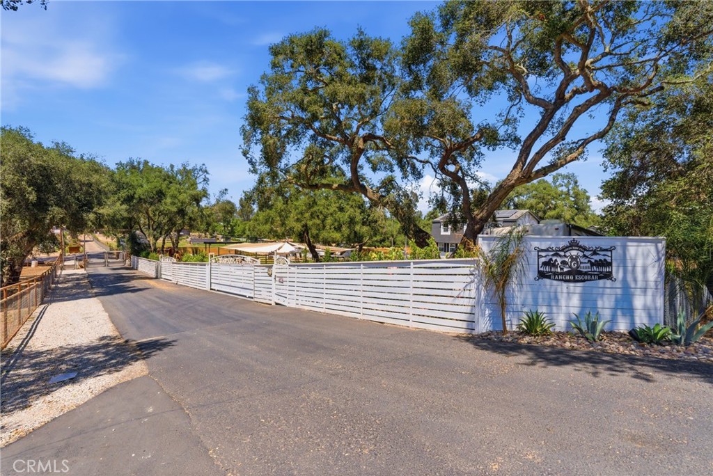 17358 Highway 67 Property Photo 1