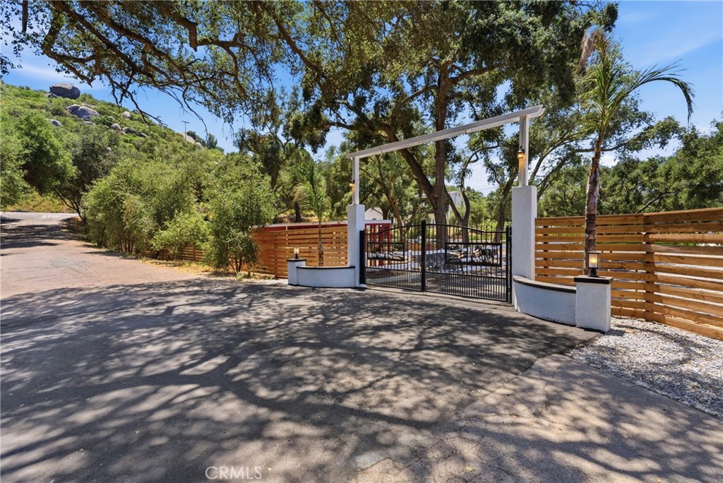 17358 Highway 67 Property Photo 30