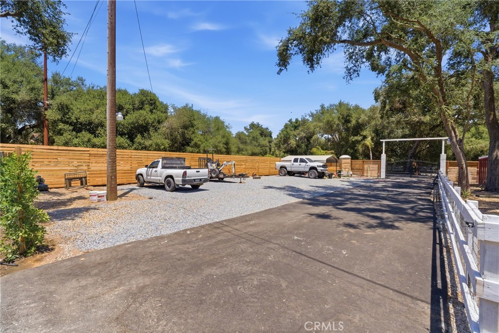 17358 Highway 67 Property Photo 33