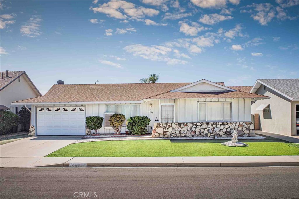 1461 Amberwood Property Photo 1