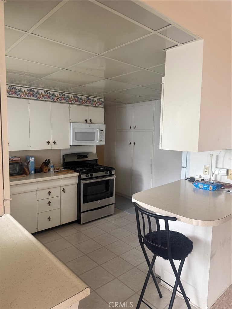 1461 Amberwood Property Photo 6