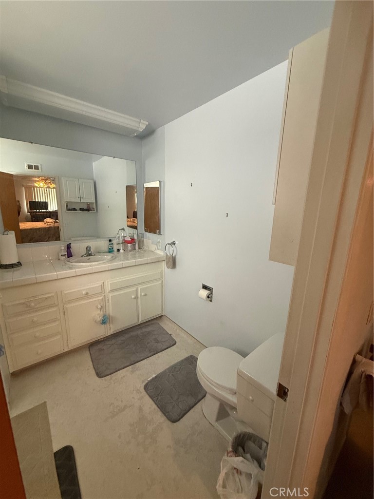 1461 Amberwood Property Photo 12