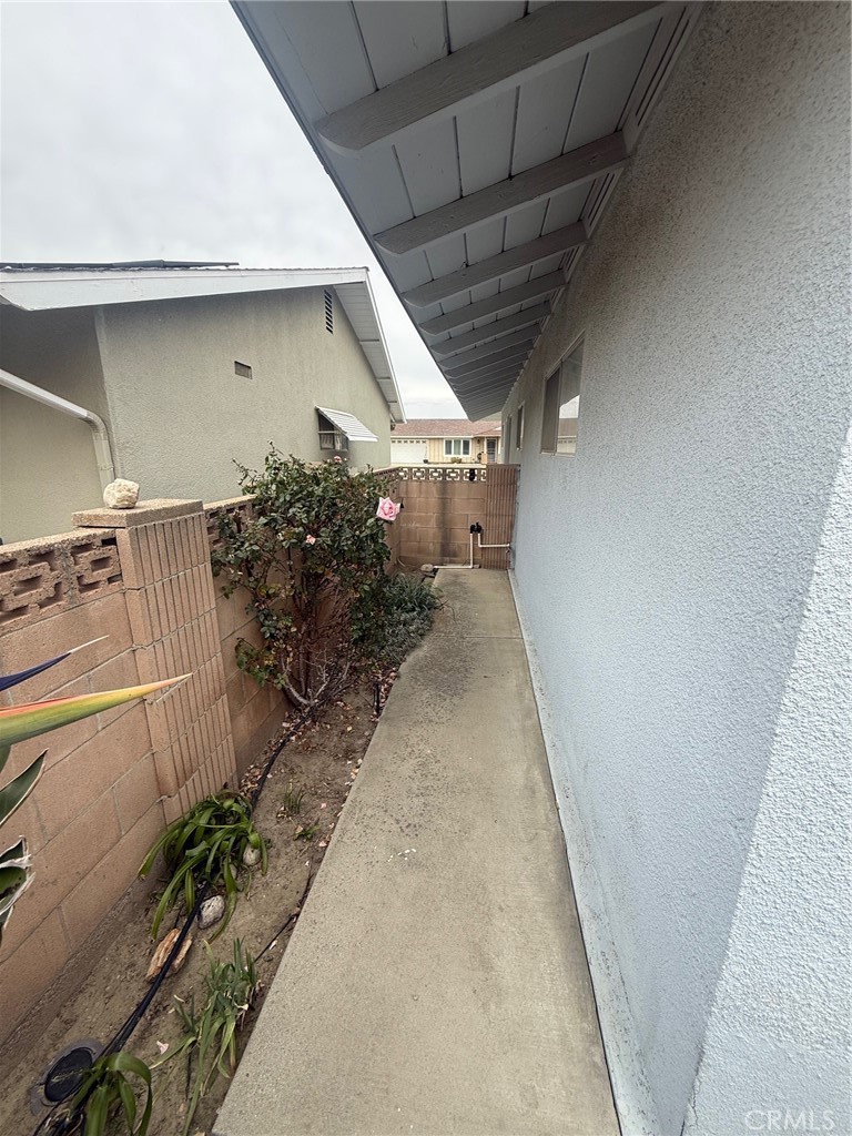 1461 Amberwood Property Photo 19