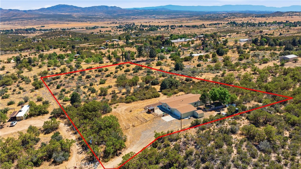 56515 Dickson Property Photo 4