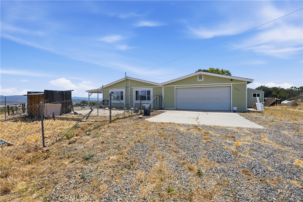 56515 Dickson Property Photo 5