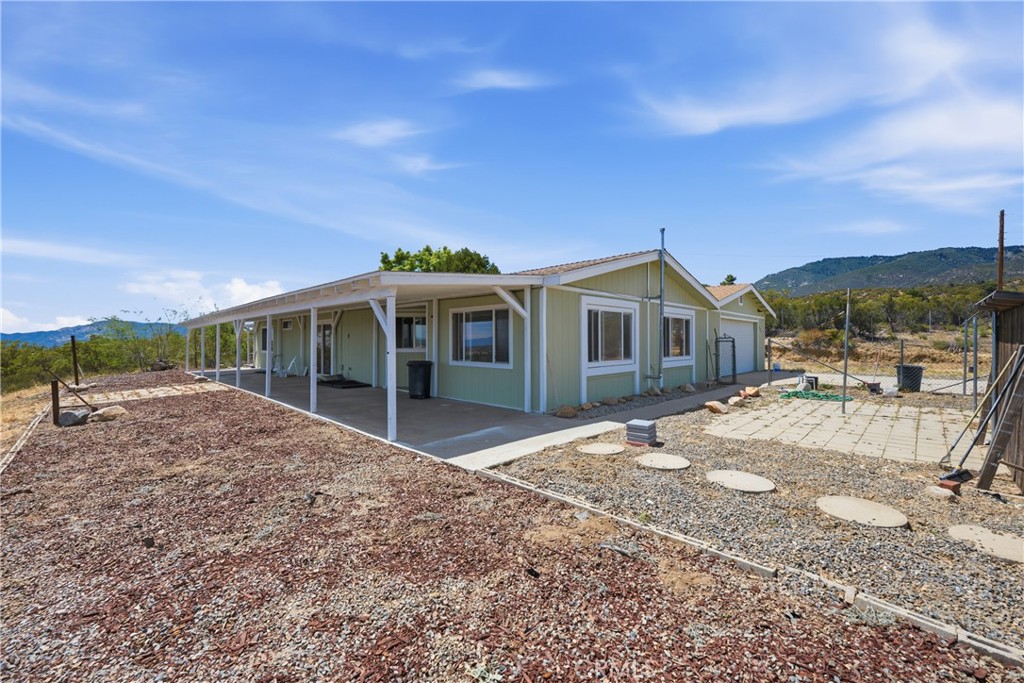 56515 Dickson Property Photo 6