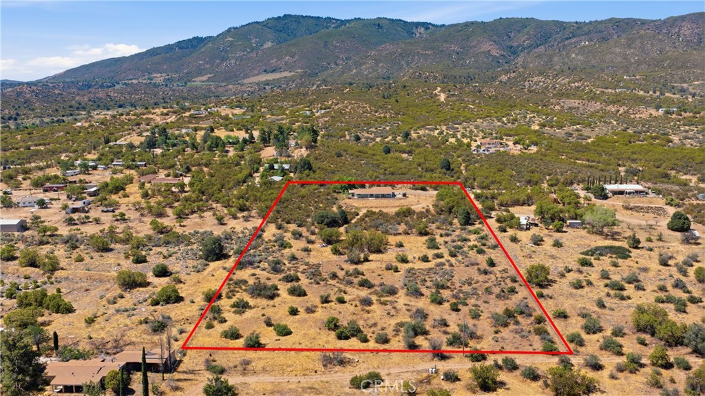 56515 Dickson Property Photo 25
