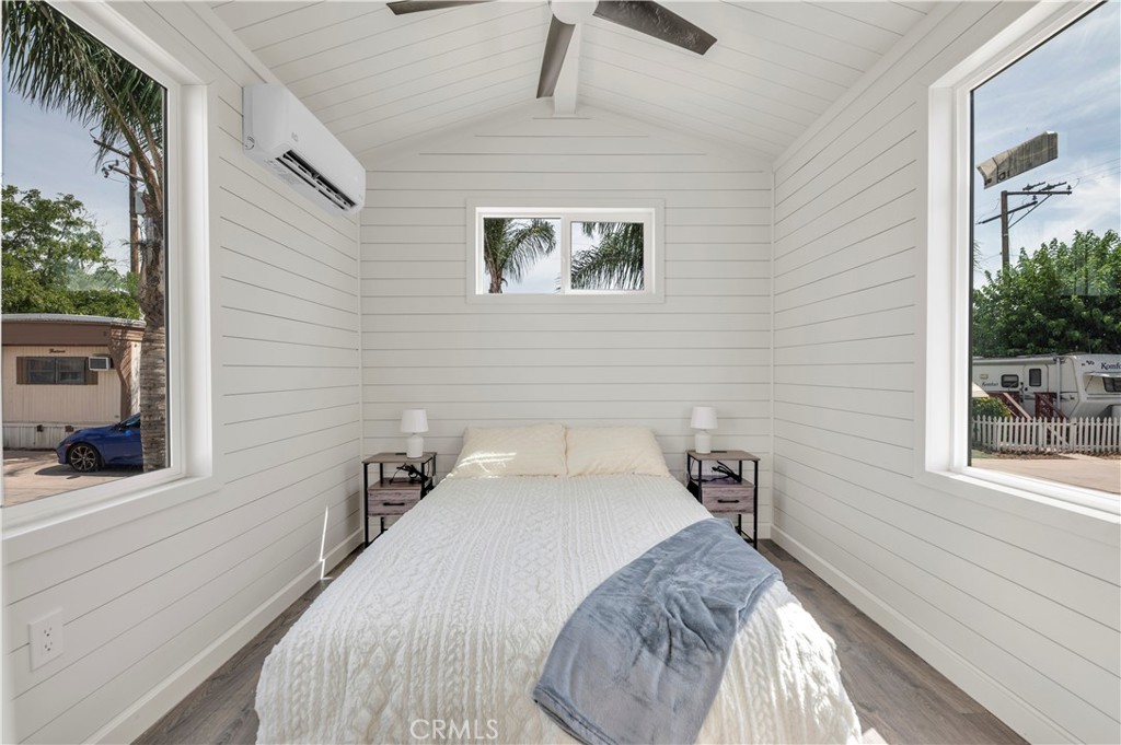 501 S Mistletoe 17 Property Photo 8