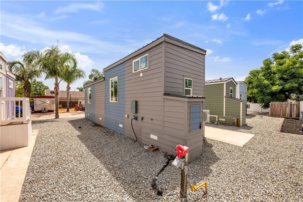 501 S Mistletoe 17 Property Photo 14