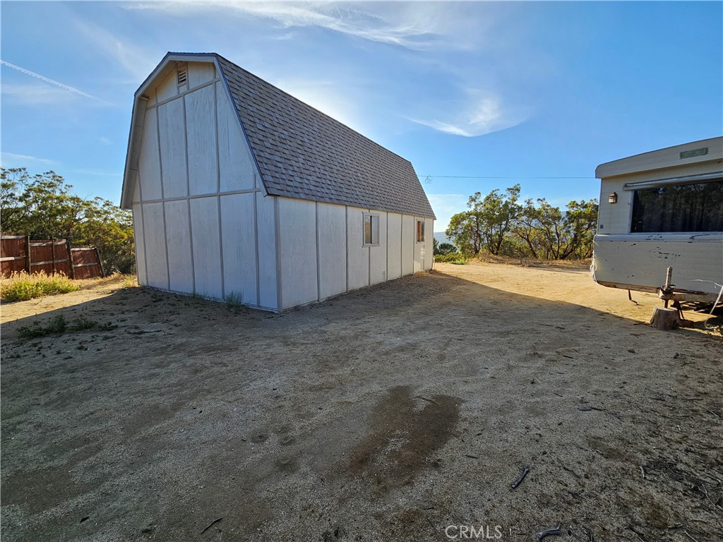 59600 Burnt Valley Road Property Photo 5