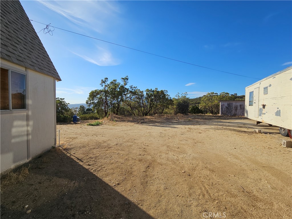 59600 Burnt Valley Road Property Photo 6