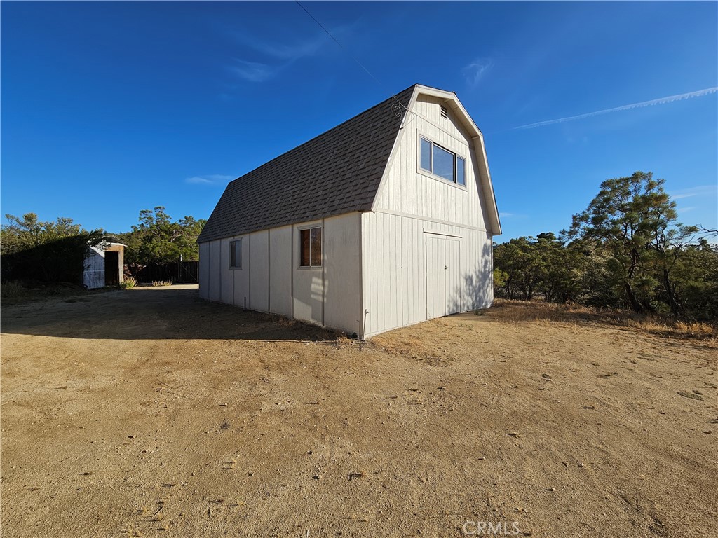 59600 Burnt Valley Road Property Photo 7
