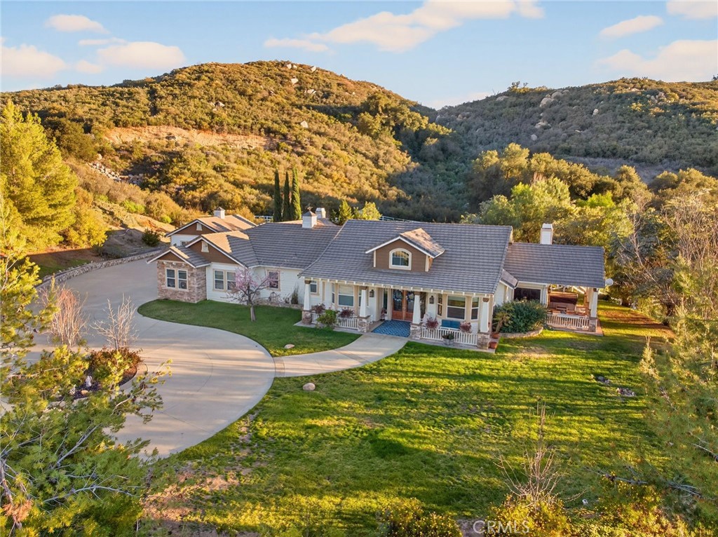 41275 Hacienda Drive Property Photo 18