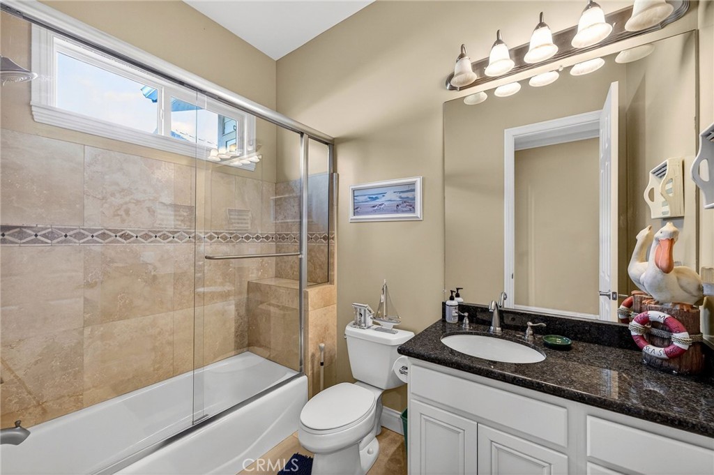 41275 Hacienda Drive Property Photo 34