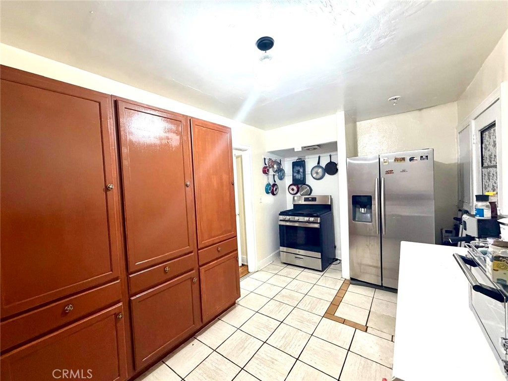 3005 11th Avenue Property Photo 12