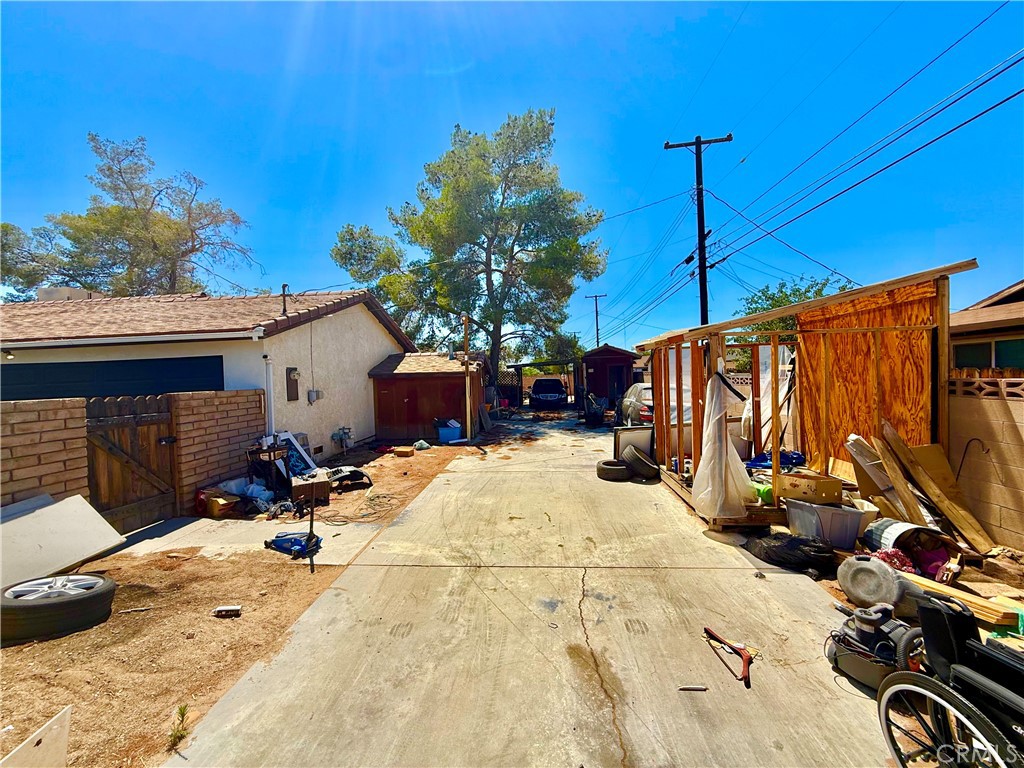 135 S Broadway Street Property Photo 36