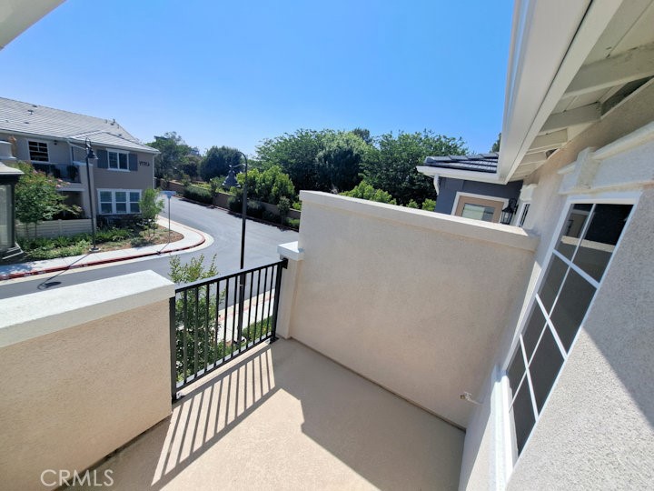 41987 Isadora 1402 Property Photo 29