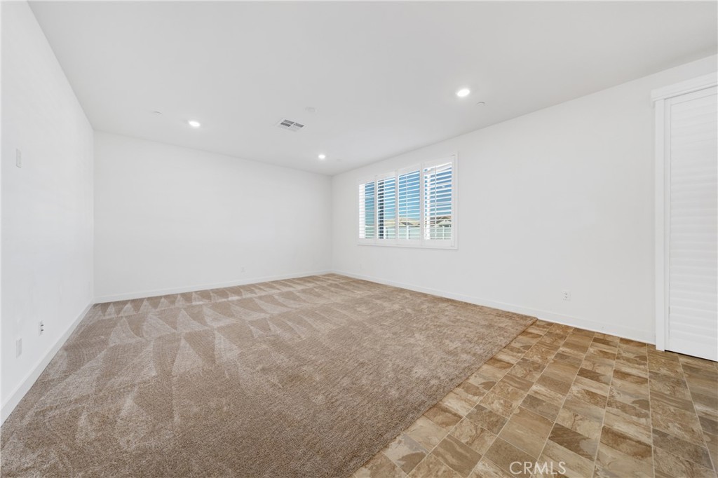 30842 White Pines Property Photo 12