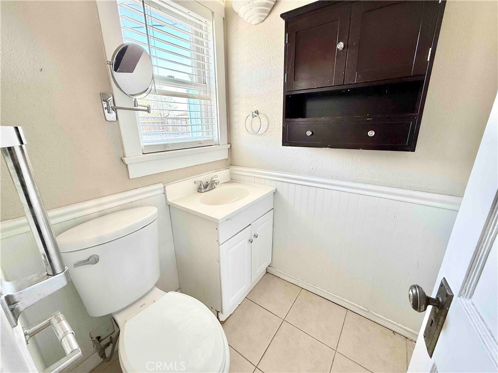 13331 Holly Street Property Photo 9