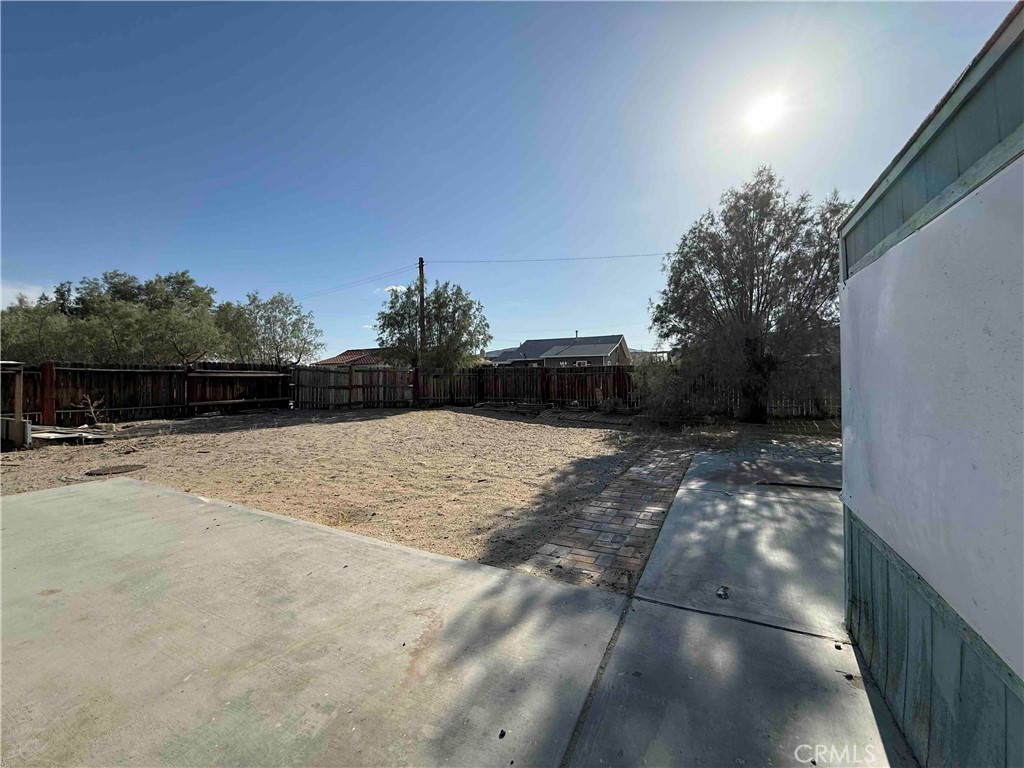 13331 Holly Street Property Photo 26