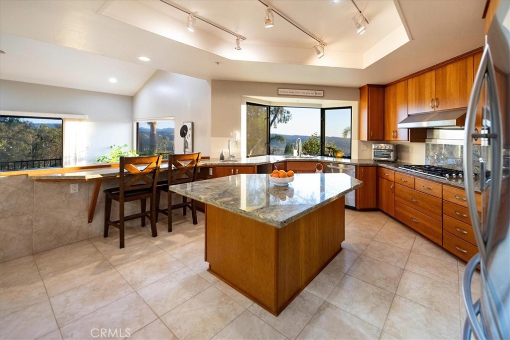 4408 Brodea Ln Property Photo 10